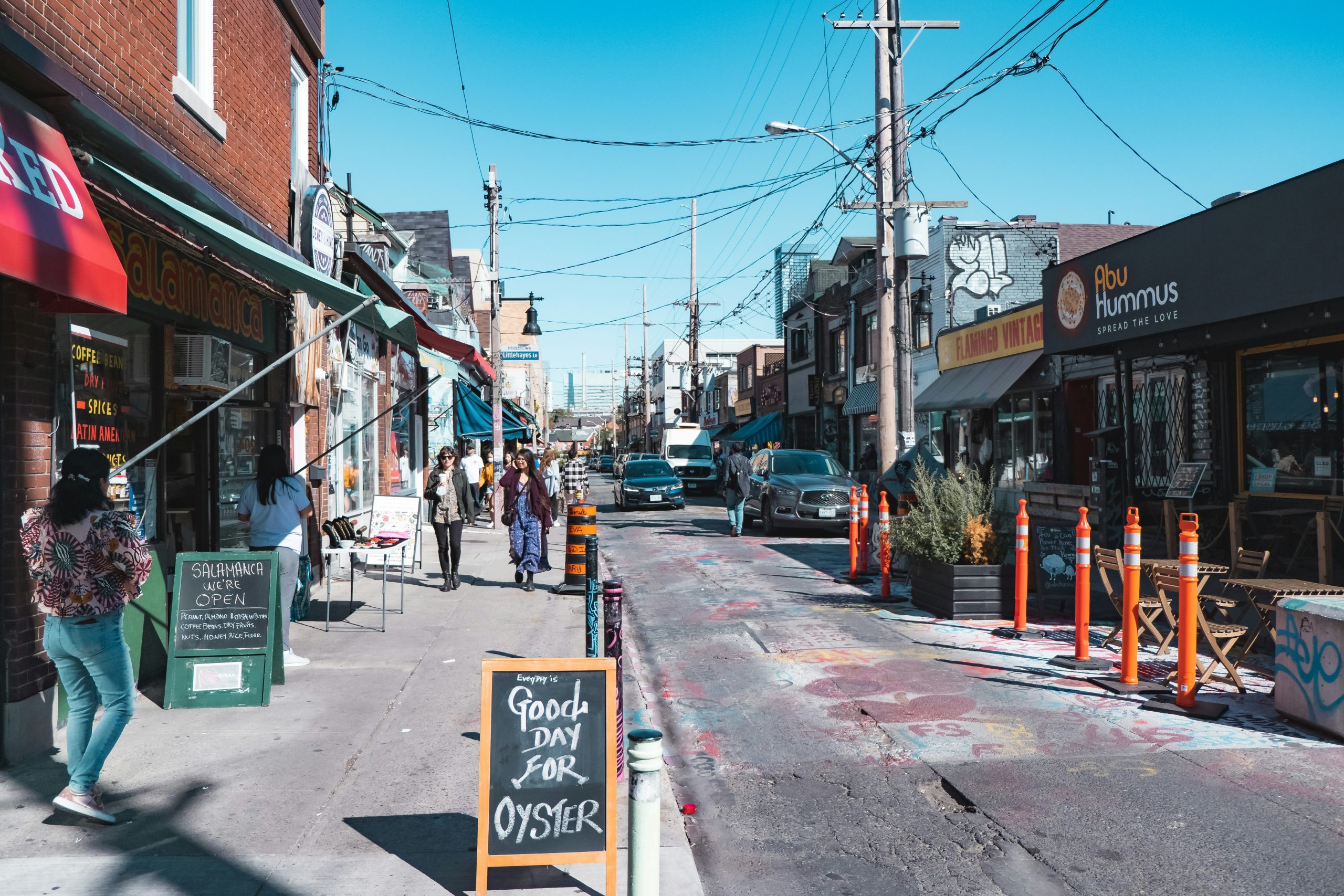 Cheap things to do in Canada – Explore Kensington Market