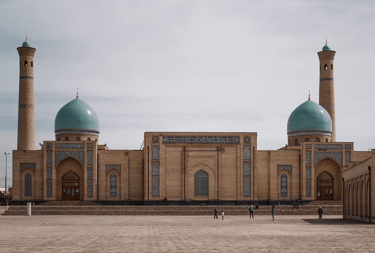 Transportation in Uzbekistan: Complete Travel Guide