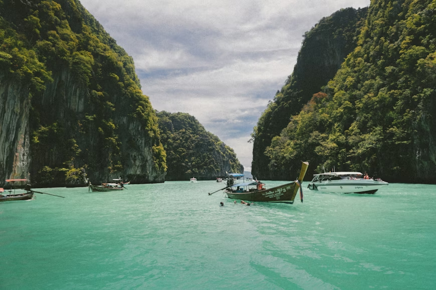 Thailand vs Vietnam: Which Southeast Asian Gem Fits Your Travel Plans?