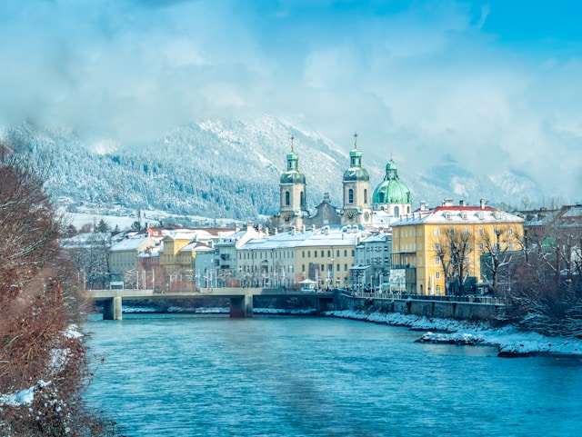 Things to Do in Austria: Alpine Wonders & Historic Landmarks