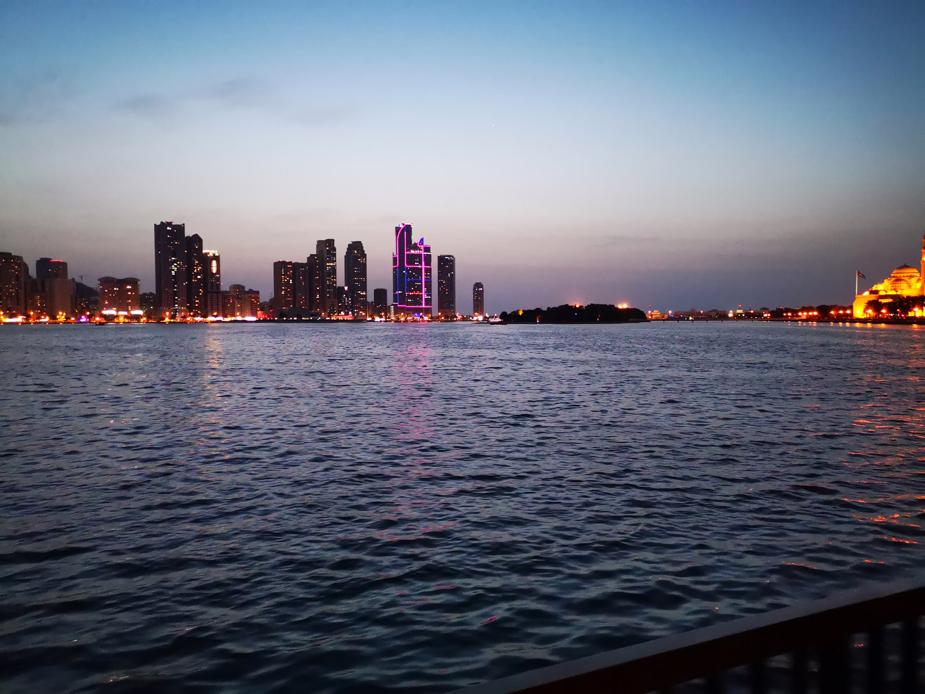 Khalid Lake Trail, Sharjah